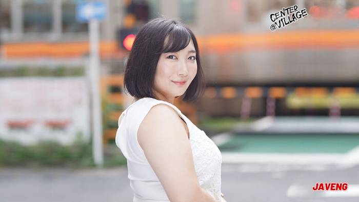 Thinking of her husband… Part 2! A fair-skinned body that wants to cum has started anal… Mayuri Hanamura, 40 years old YOCH-019