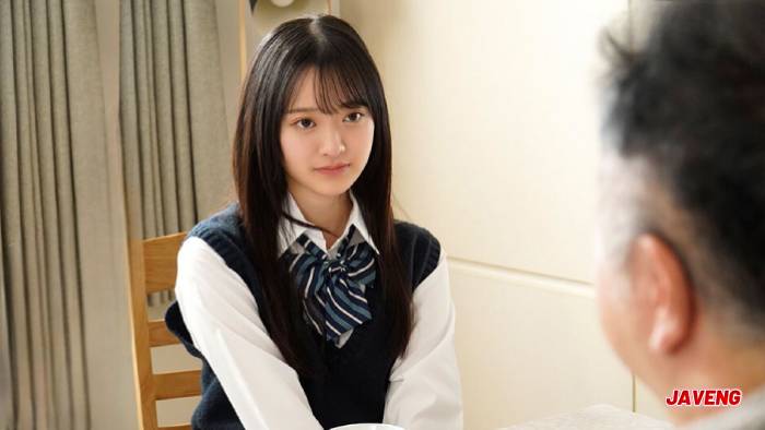 My stepfather, who I hate to death, loves me, a high school girl… A humiliating rape that makes me cum over and over again Kaho Hanamori IPZZ-604