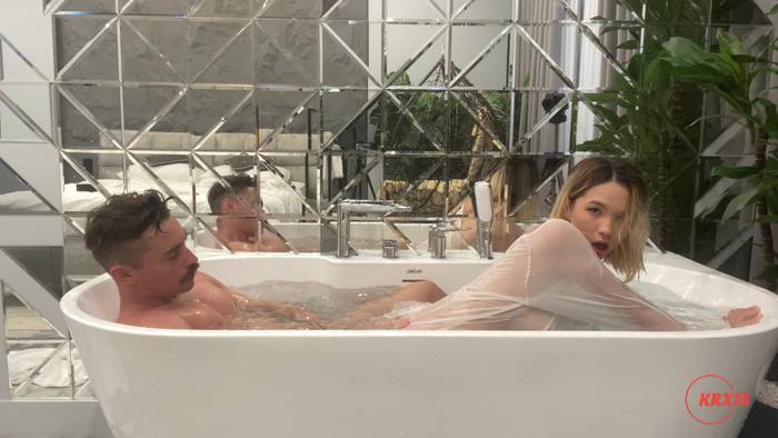 Thin Skinny Doll’s Extremely Tight Cunt Gets Destroyed In The Bath Tub