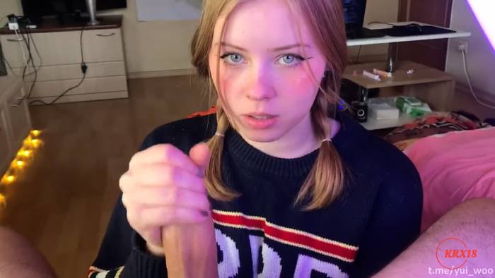 Student Girl Gently Sucks And Loves Cum